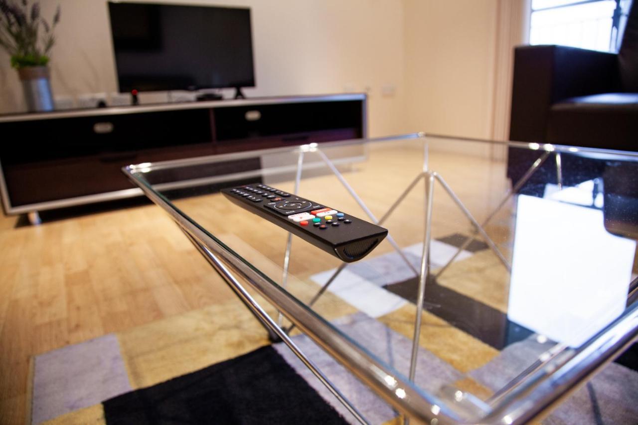 Canary Wharf Retreat - Serviced Apartments ลอนดอน ภายนอก รูปภาพ