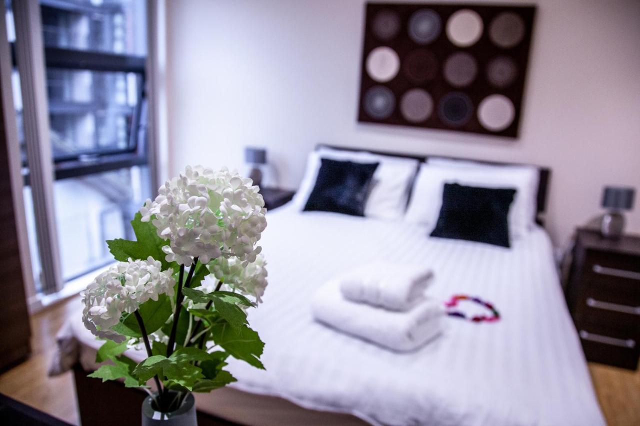 Canary Wharf Retreat - Serviced Apartments ลอนดอน ภายนอก รูปภาพ