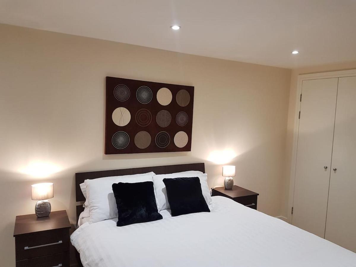 Canary Wharf Retreat - Serviced Apartments ลอนดอน ภายนอก รูปภาพ